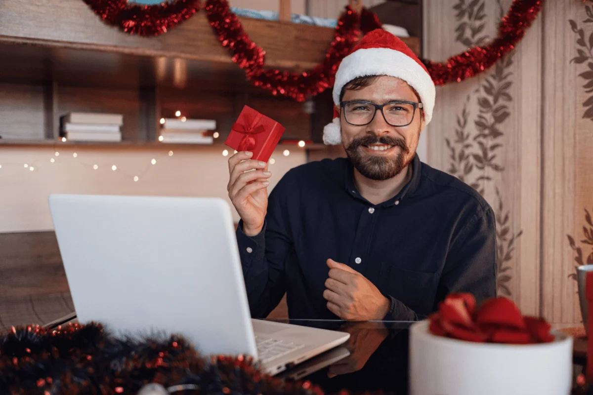 3 Reasons To Host A Virtual Christmas Party